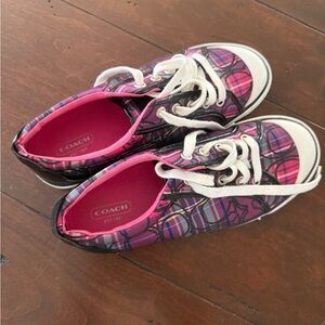 Coach Women’s Sneakers SIZE UNKOWN